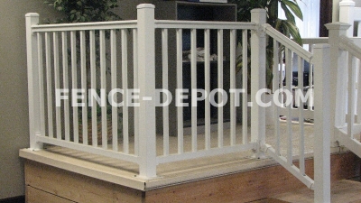 aluminum-deck-railing-on-stairs