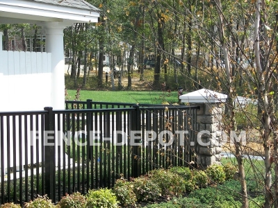 bridgeport-aluminum-railing-with-breadloaf-top