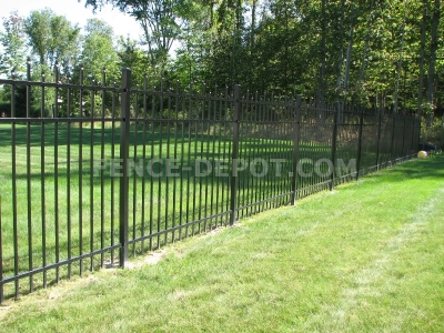 beautiful-berkshire-boundary-fence