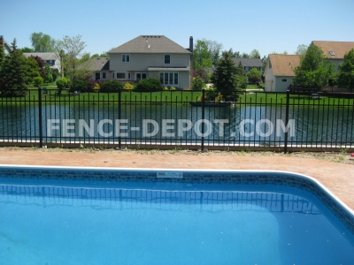 black-aluminum-essex-fence
