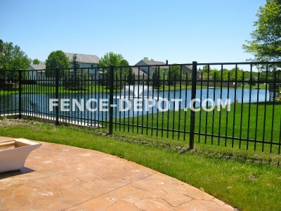 black-essex-aluminum-fence
