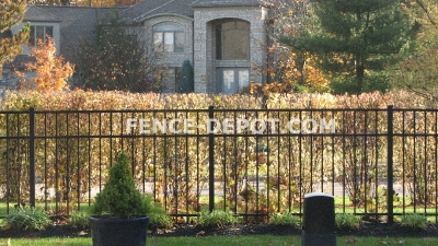 nice-aluminum-fence