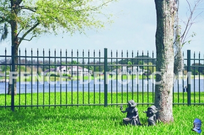 spear-point-aluminum-fence1