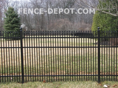 specrail-falcon-aluminum-fence