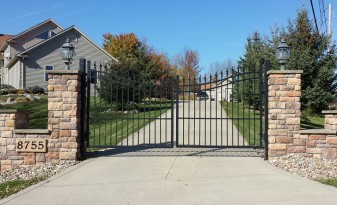 Aluminum Driveway Gates