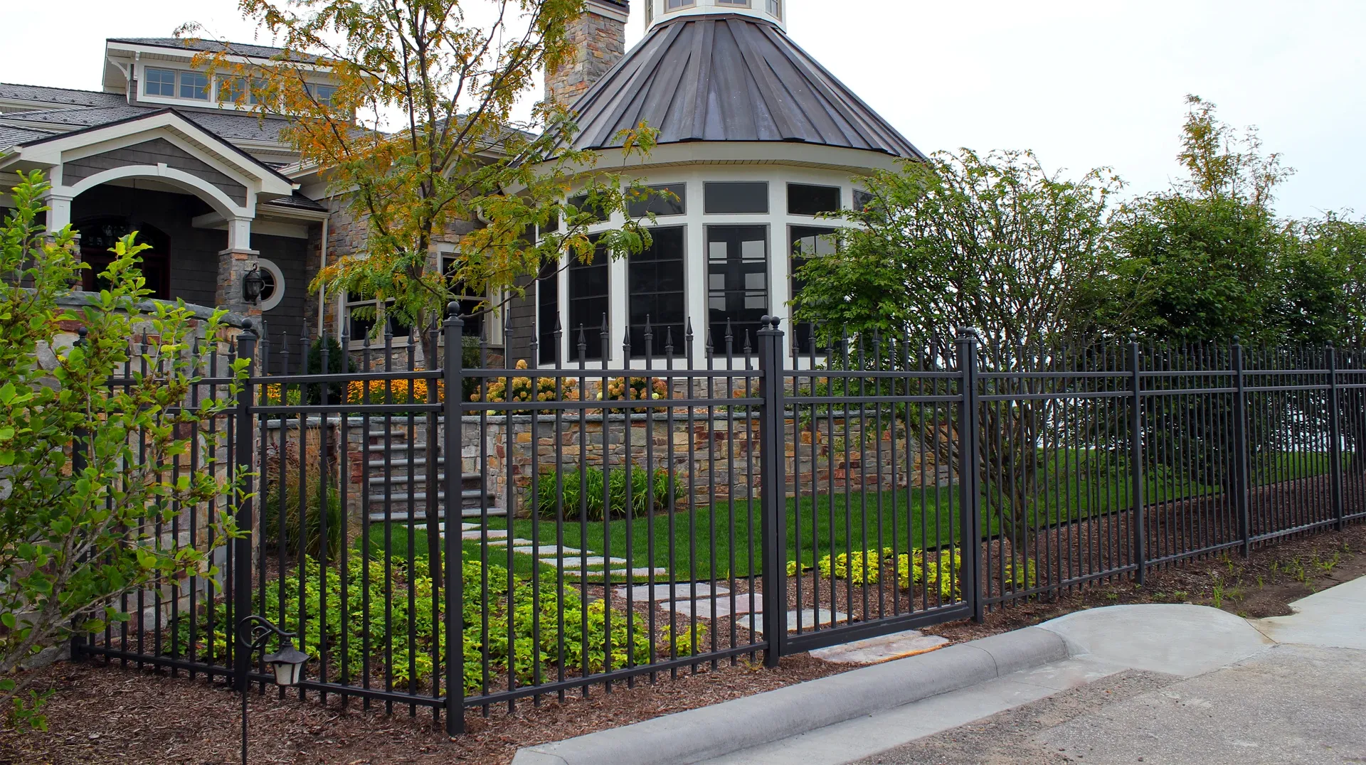 Aluminum Fence 3